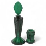 Czechoslovakian Art Deco malachite glass perfume bottle and stopper of triangular section, with