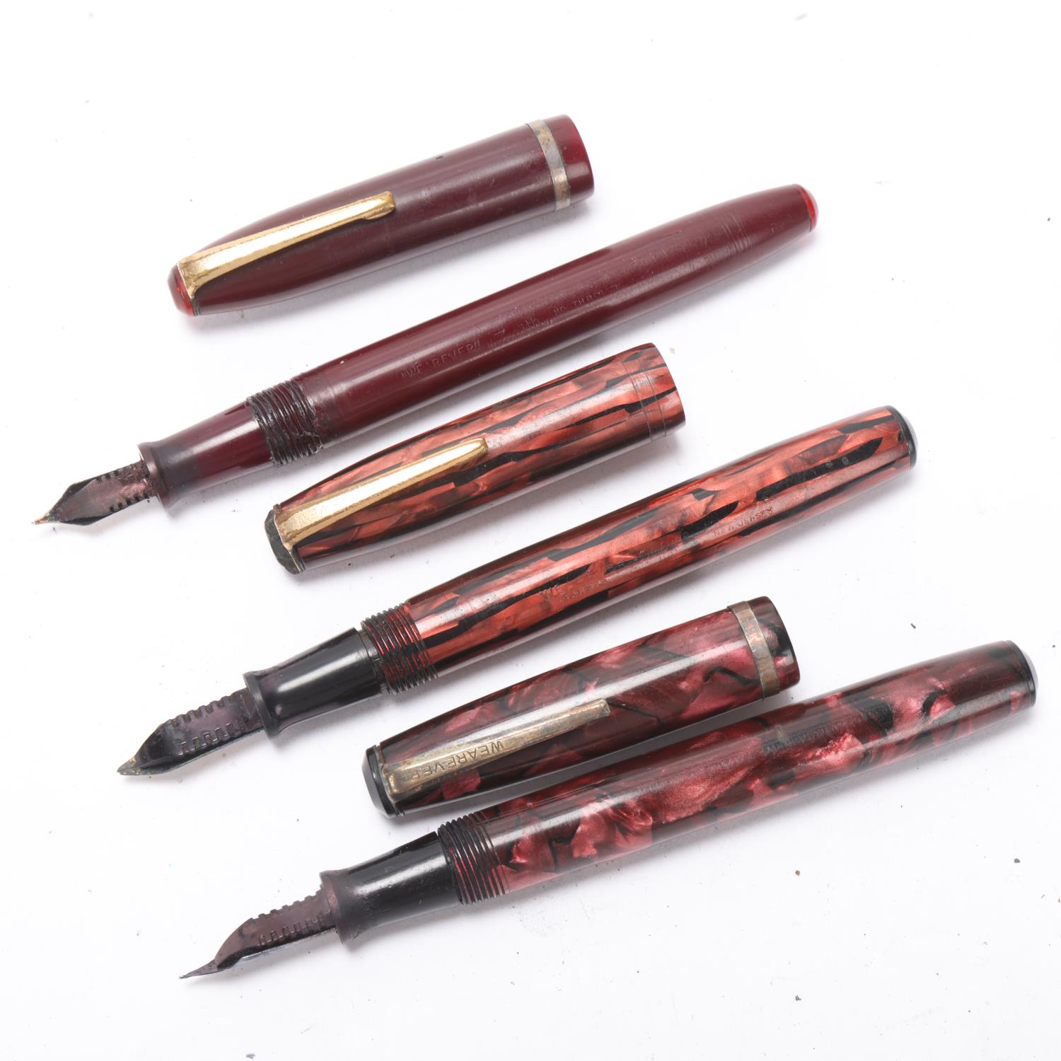3 vintage Wearever, USA, lever fill fountain pens, circa 1940s' Marbled pens in complete untested - Bild 3 aus 4