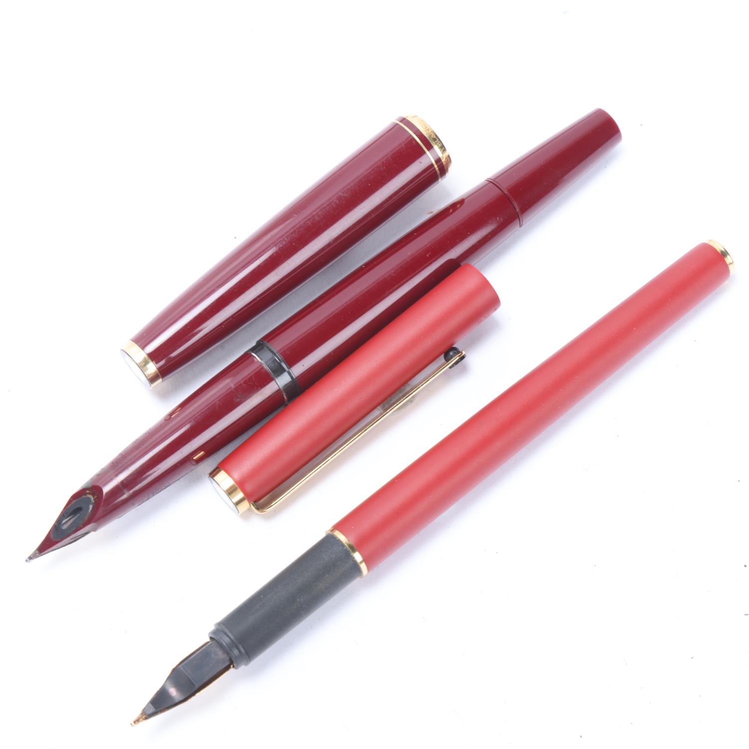 A 1970s' Montblanc 221 piston fill fountain pen, with burgundy resin body and gilt metal trim, 14ct - Image 3 of 4