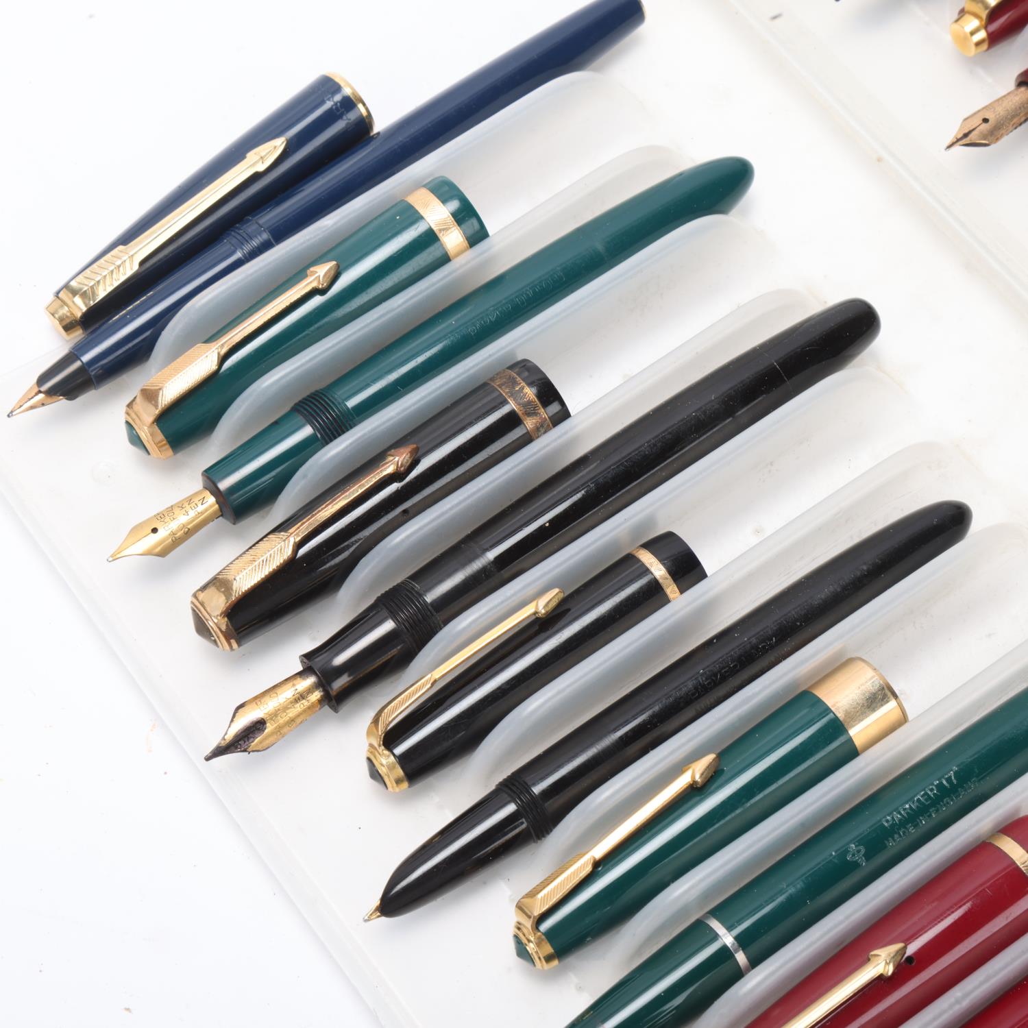 17 Parker fountain pens most 1950s-1970s', including models No17, Junior, Senior, Slimfold, Duofold, - Image 3 of 4