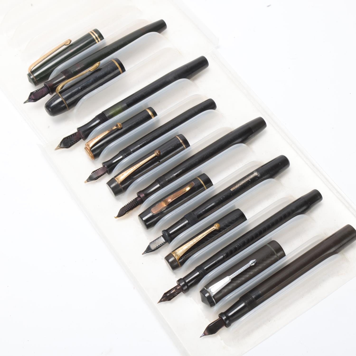 7 vintage fountain pens, most 1930s' /40s', 5 Parker pens including "Victory" and "Moderne" models - Bild 4 aus 4