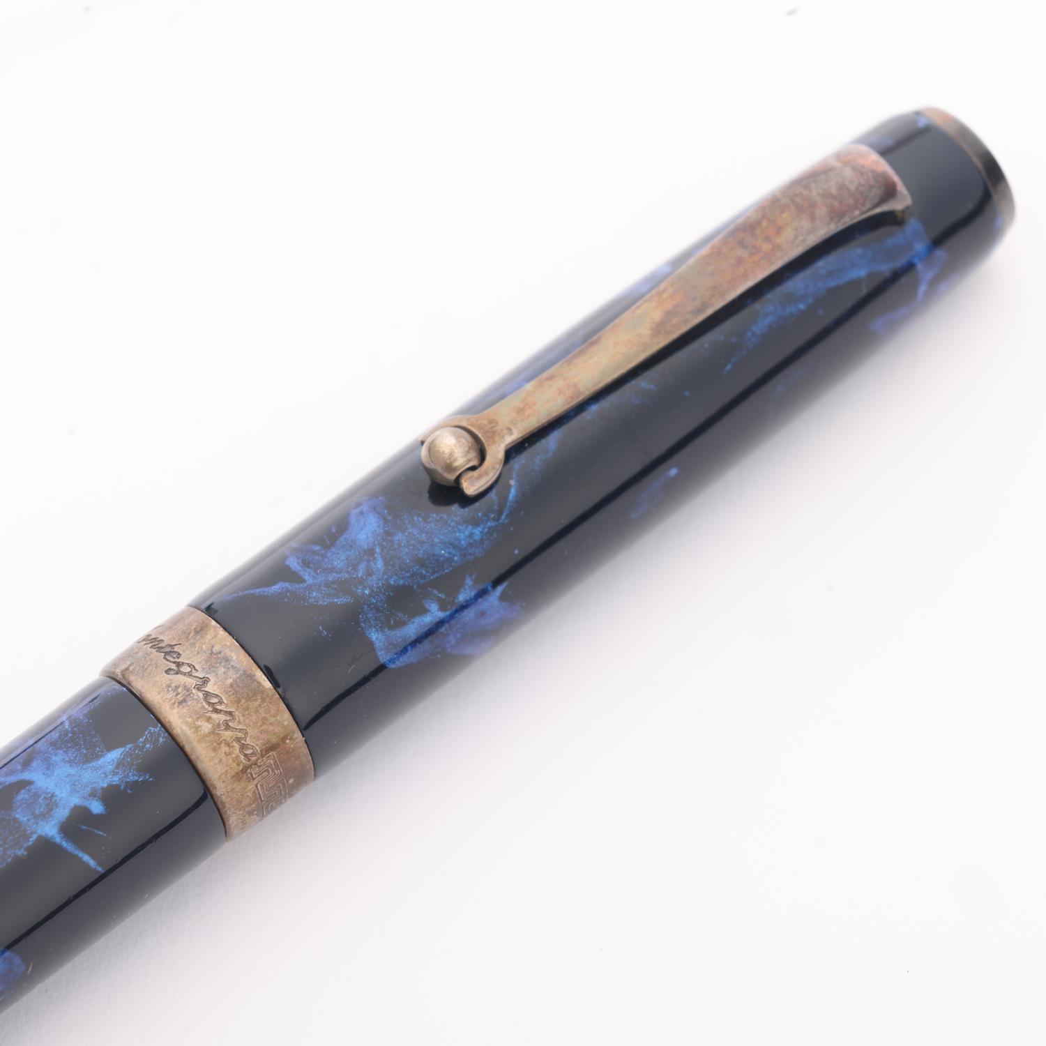 A Montegrappa fountain pen, model Z300/XMB-FP B, marble blue resin body with 18ct gold M nib and - Bild 3 aus 4