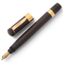 A Ford's Patent fountain pen, circa 1930, black rubber body, nib marked 428 Mill, length 14.2 cm