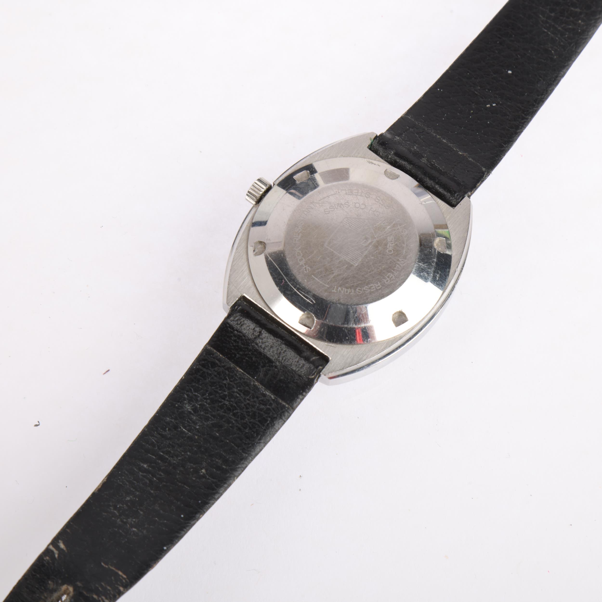 ORIS - a Vintage stainless steel Star Twen automatic calendar wristwatch, circa 1970s, blue dial - Image 4 of 5