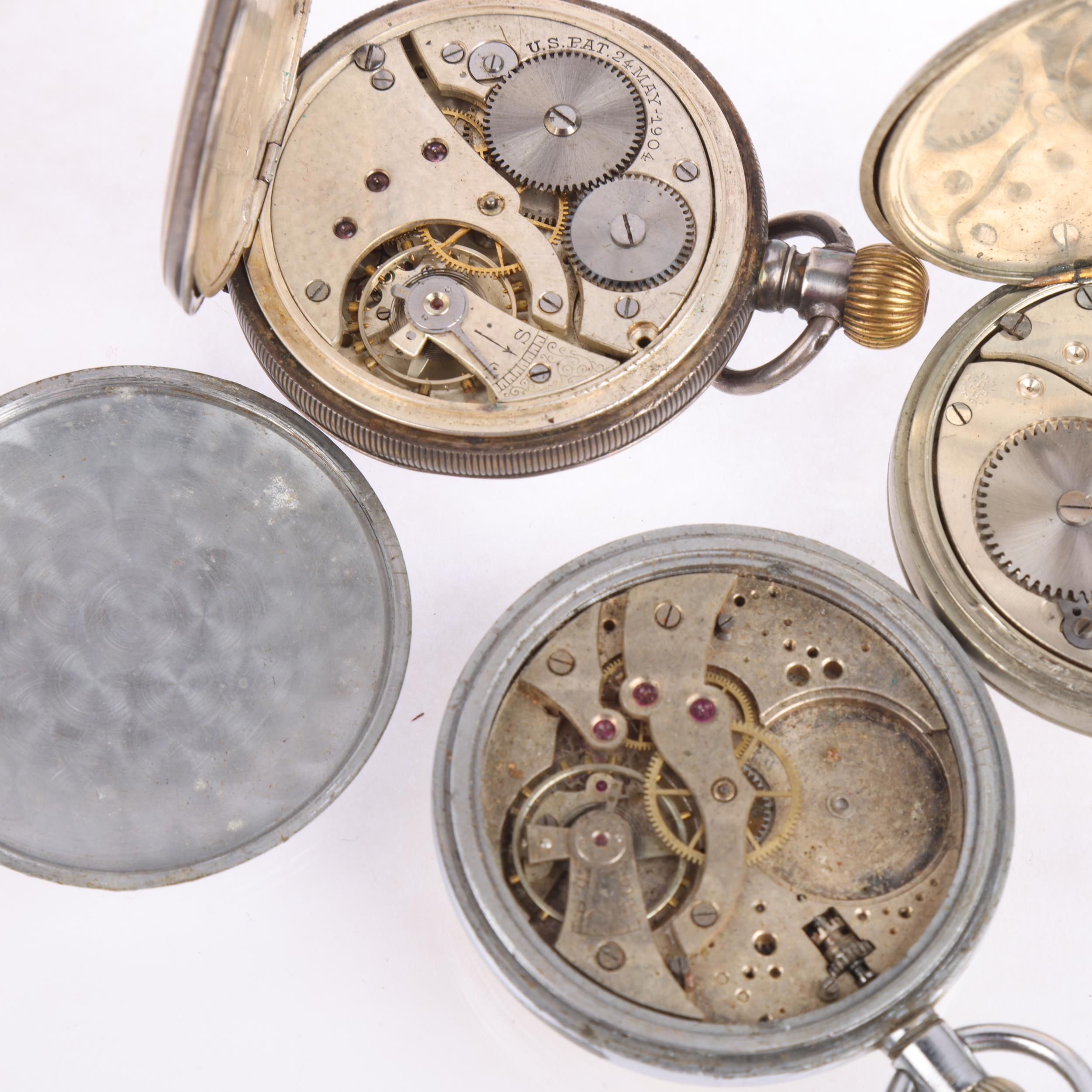 3 Second World War Period open-face keyless pocket watches, including GSTP and silver examples, - Image 4 of 5