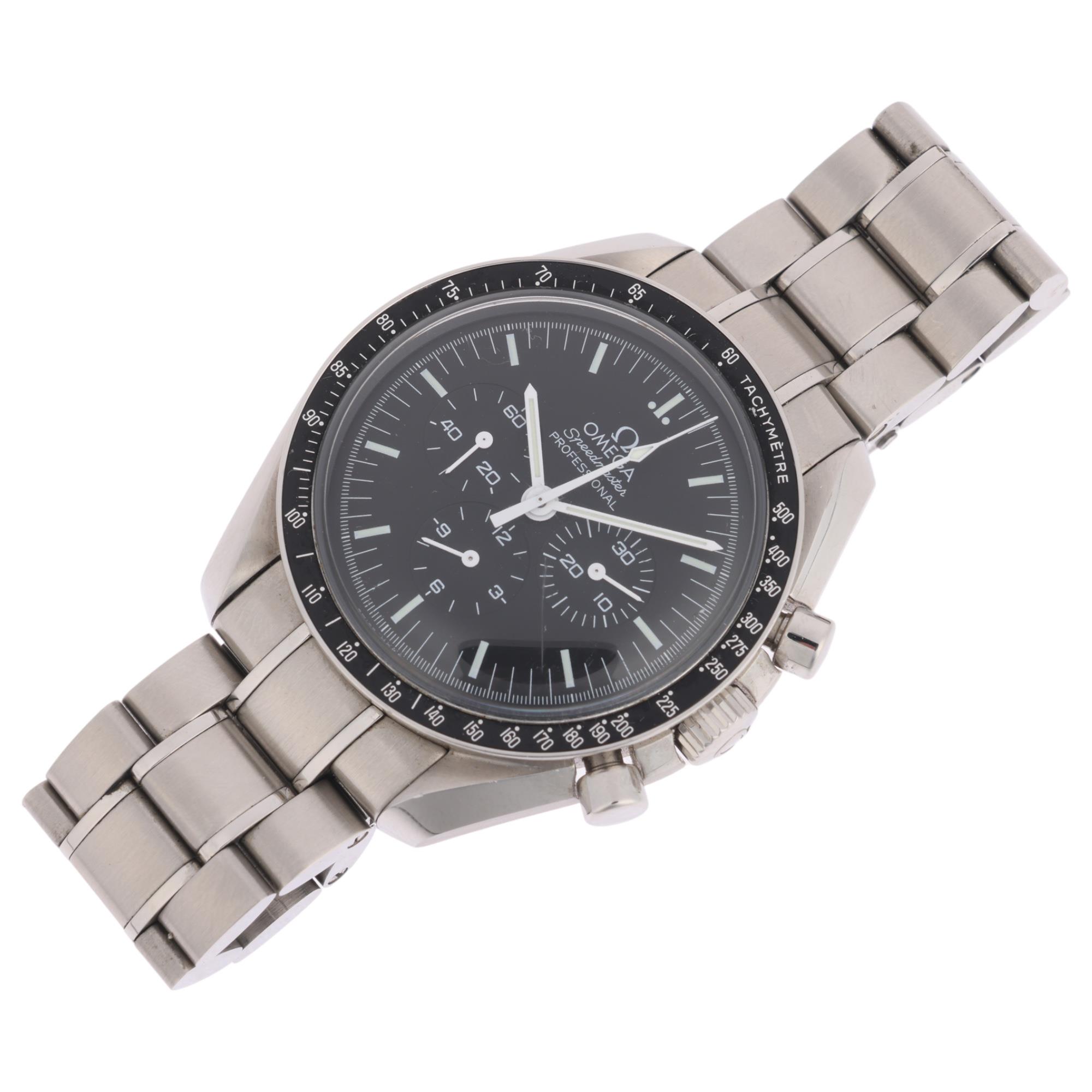 OMEGA - a stainless steel Speedmaster Professional 'Moonwatch' mechanical chronograph bracelet - Image 2 of 5