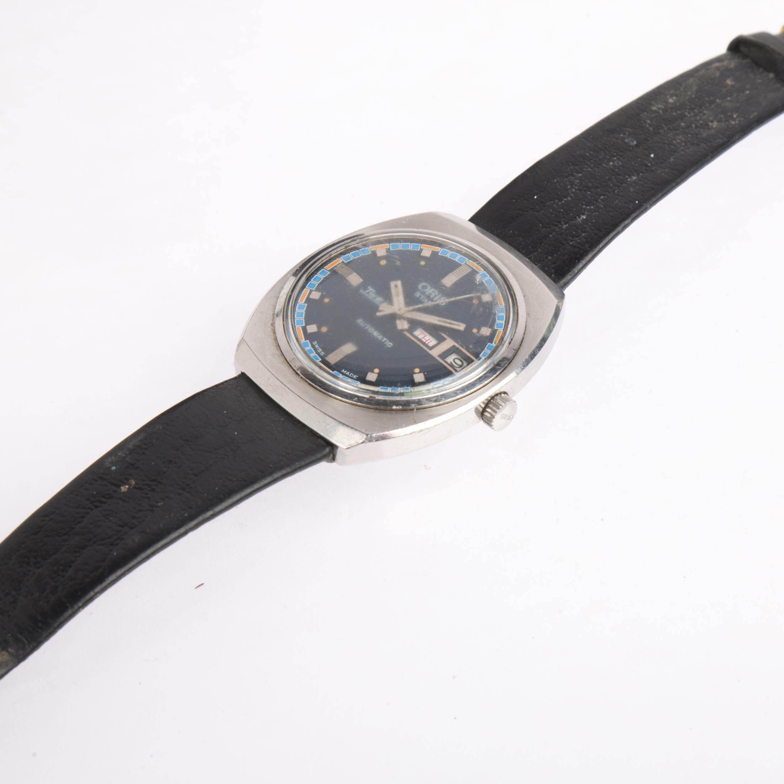 ORIS - a Vintage stainless steel Star Twen automatic calendar wristwatch, circa 1970s, blue dial - Image 5 of 5