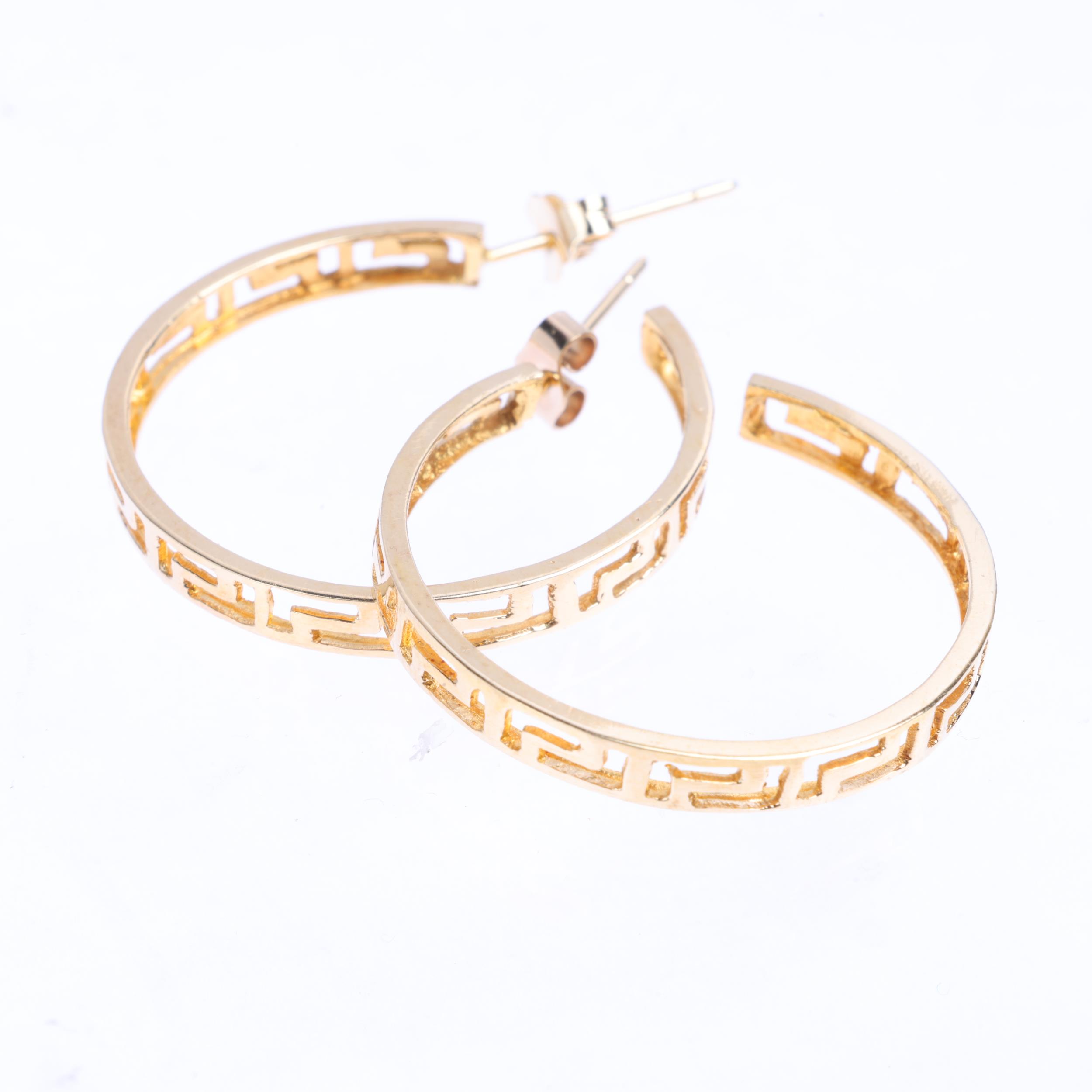 A pair of 14ct gold Greek Key hoop earrings, with stud fittings, 29.6mm, 5.1g Condition Report: No - Image 2 of 4