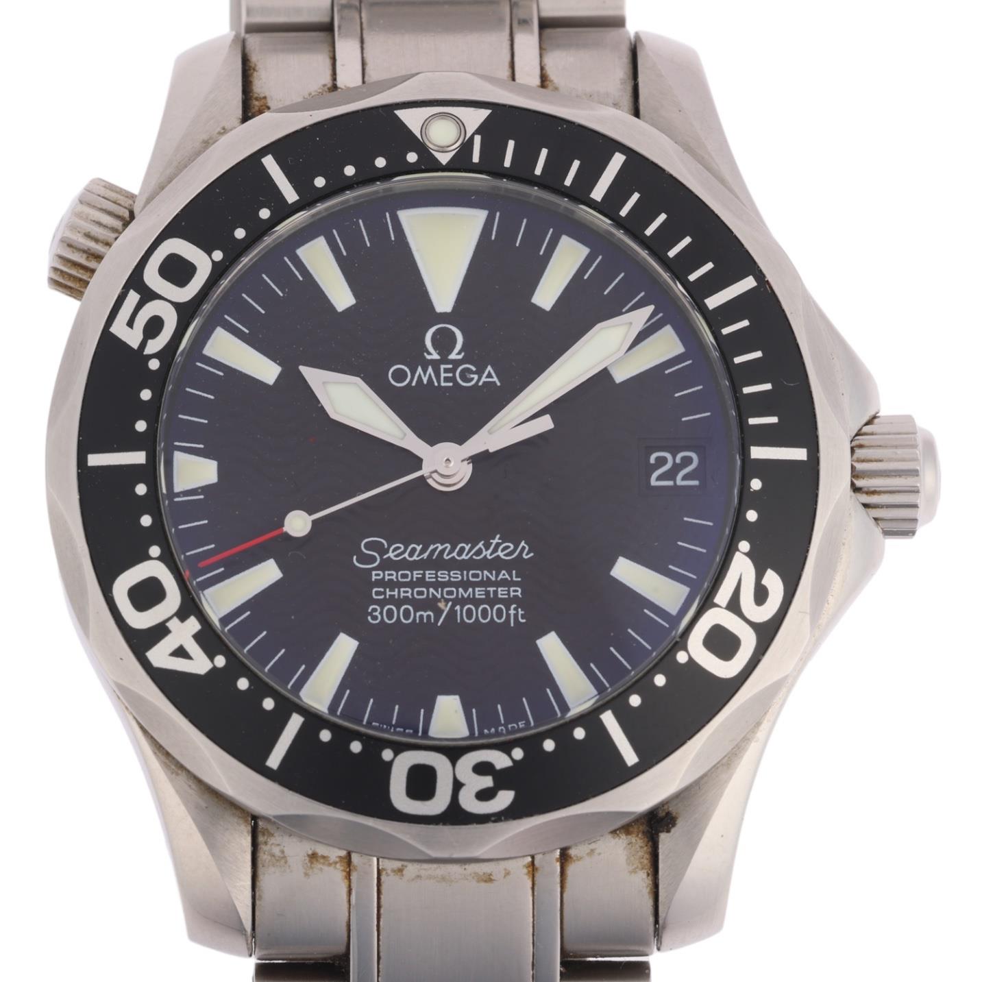 OMEGA - a stainless steel Seamaster Professional chronometer automatic calendar bracelet watch, ref.