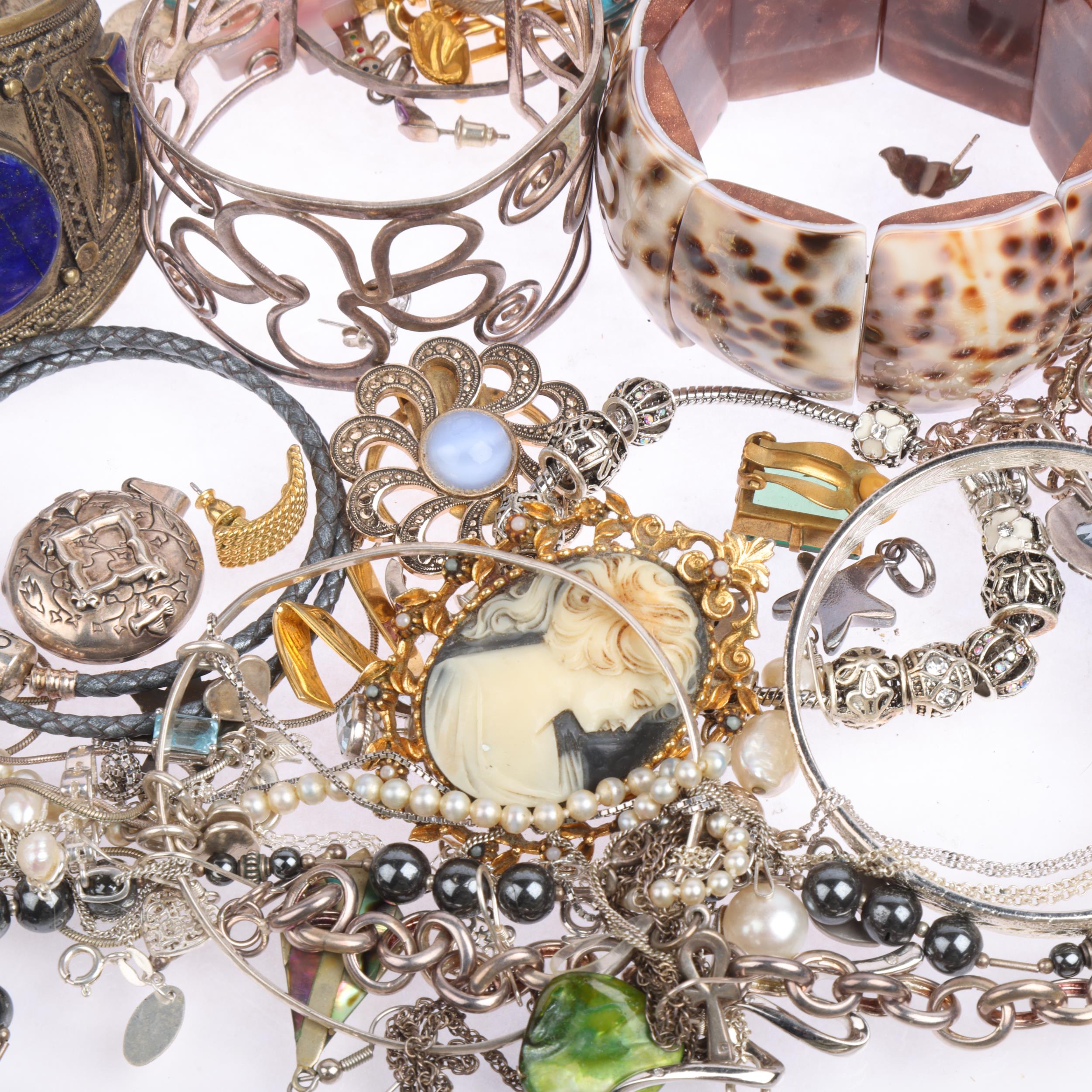 A large quantity of various jewellery, including some silver, Pandora cord bracelet, large Ethnic - Image 2 of 3