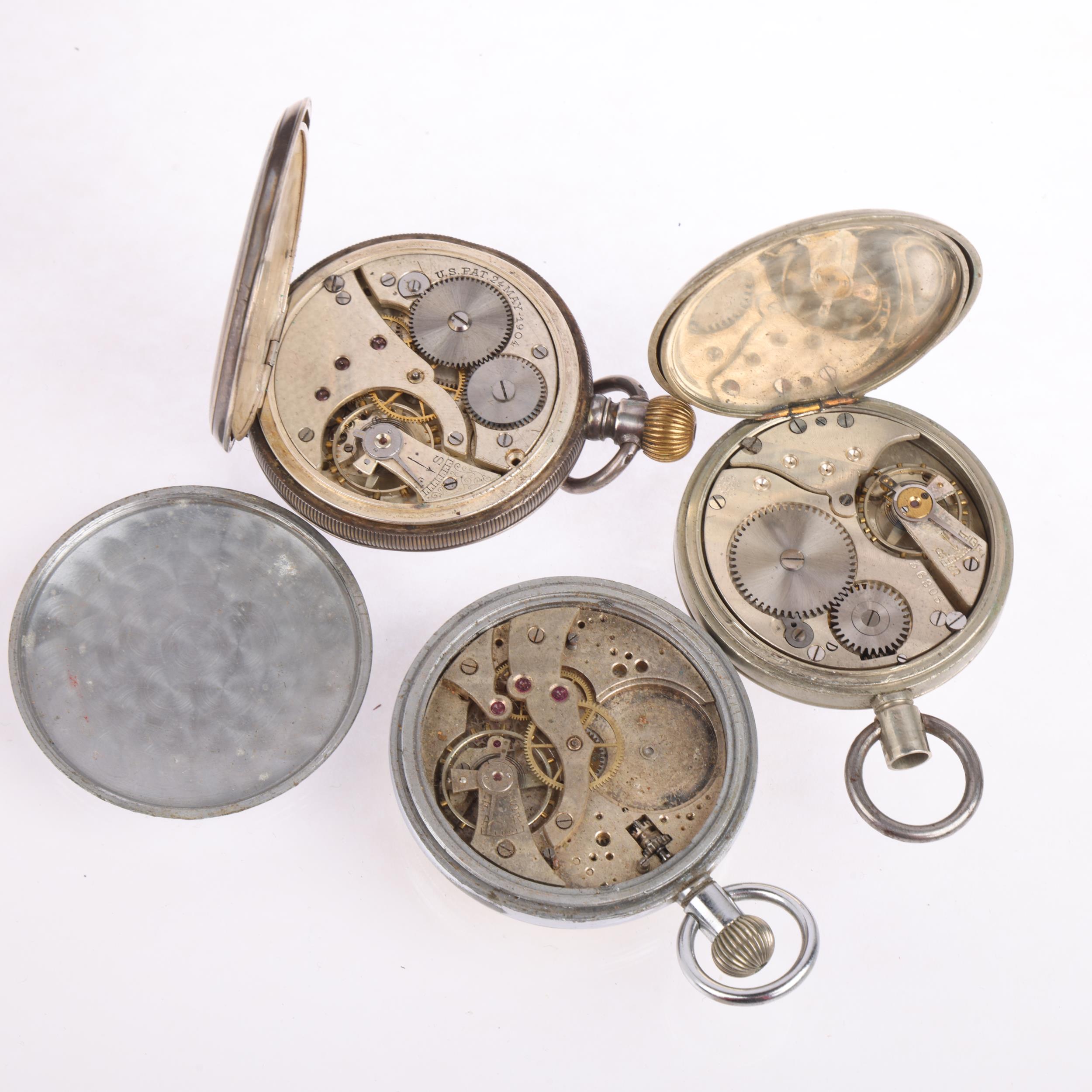 3 Second World War Period open-face keyless pocket watches, including GSTP and silver examples, - Image 3 of 5