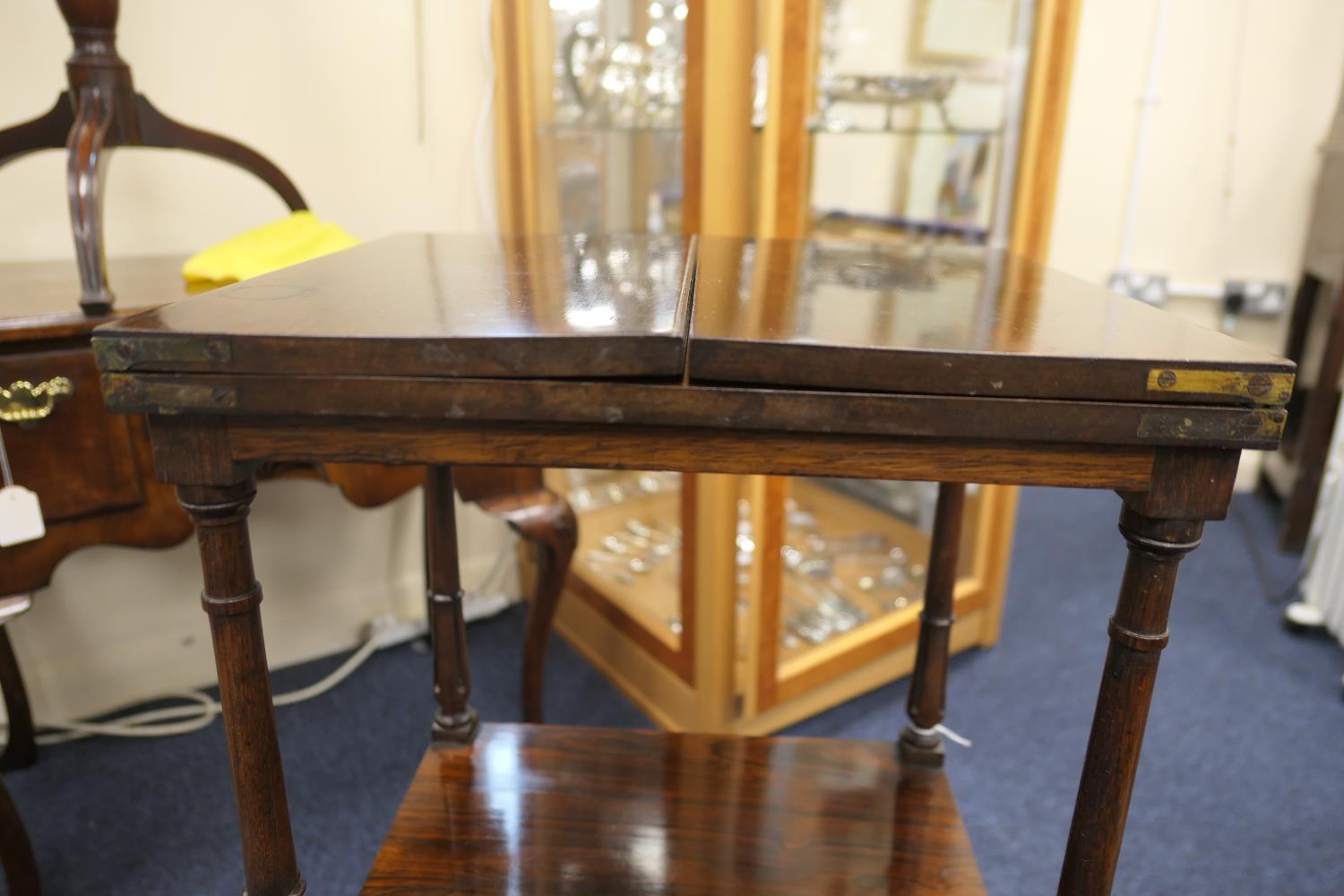 William IV rosewood washstand, square folding top on turned and tulip carved slender columns with - Image 4 of 8
