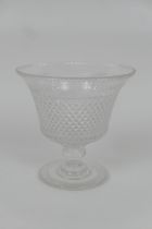 Victorian strawberry cut glass pedestal bowl, circa 1880, 21cm diameter, height 20.5cm (Please