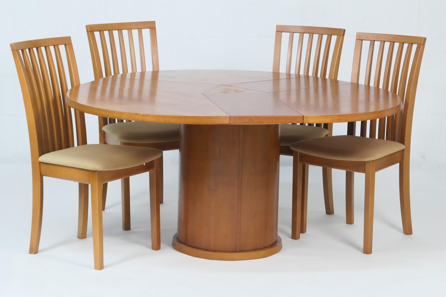 Skovby Kirsebaer cherrywood finish circular extending dining table, when closed 120cm diameter,