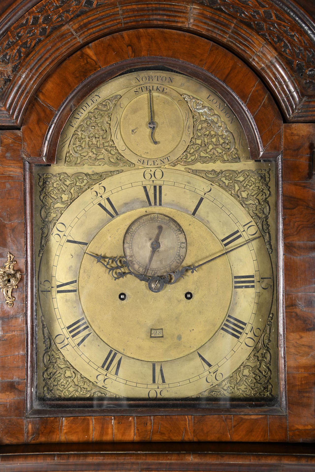 A longcase clock - Bild 3 aus 4