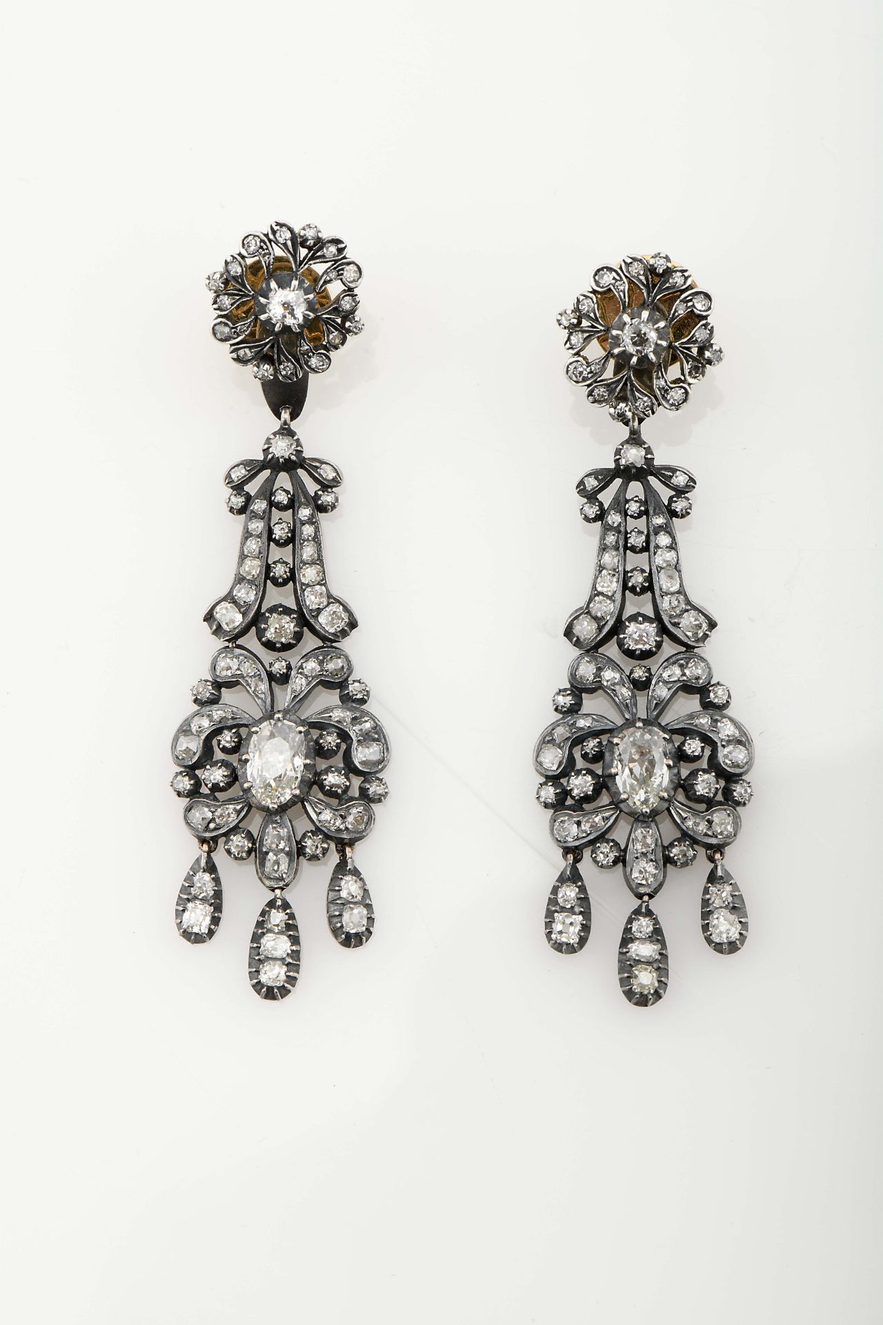 A pair of earrings