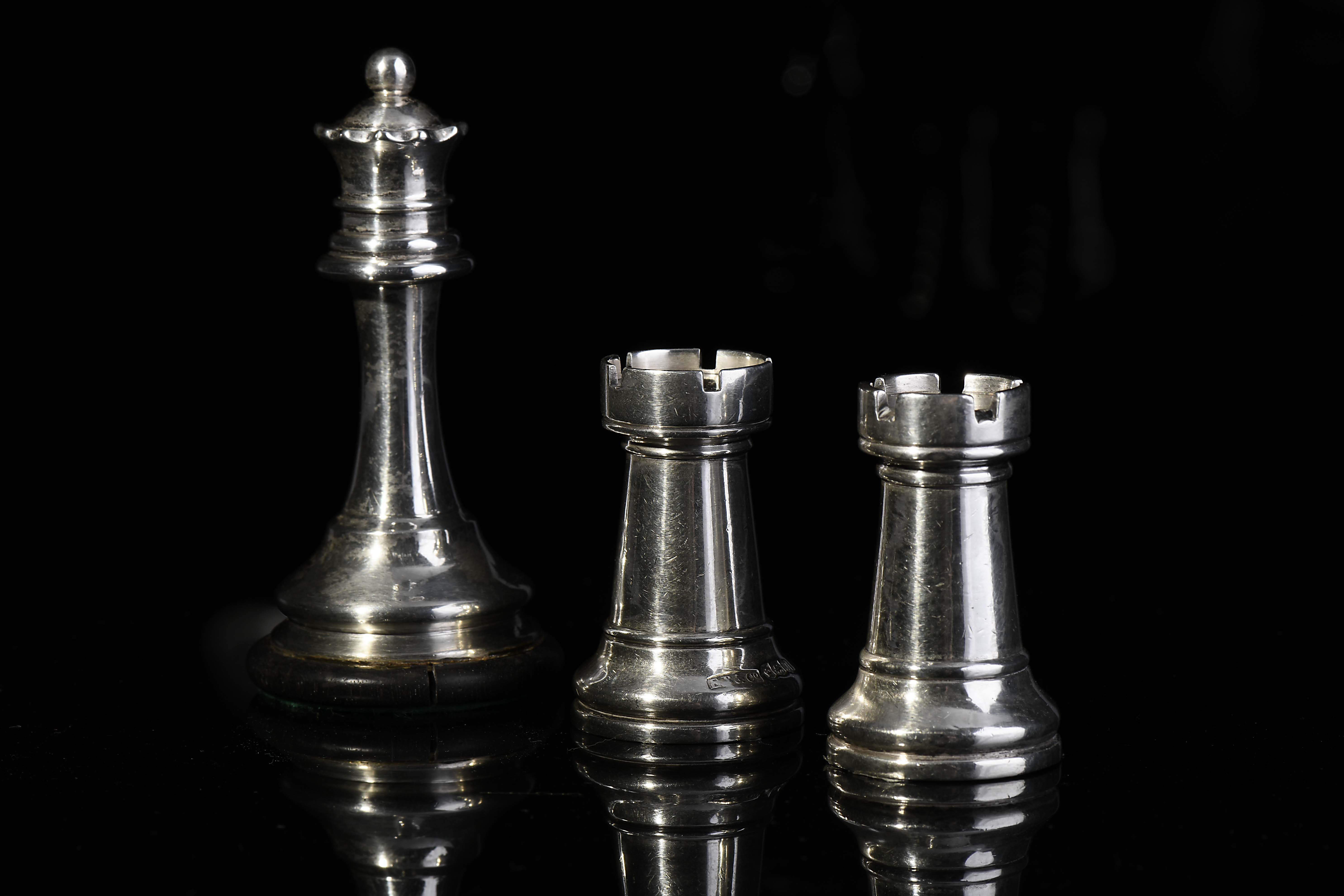 Chess Pieces – one Queen and two Rooks - Image 5 of 5