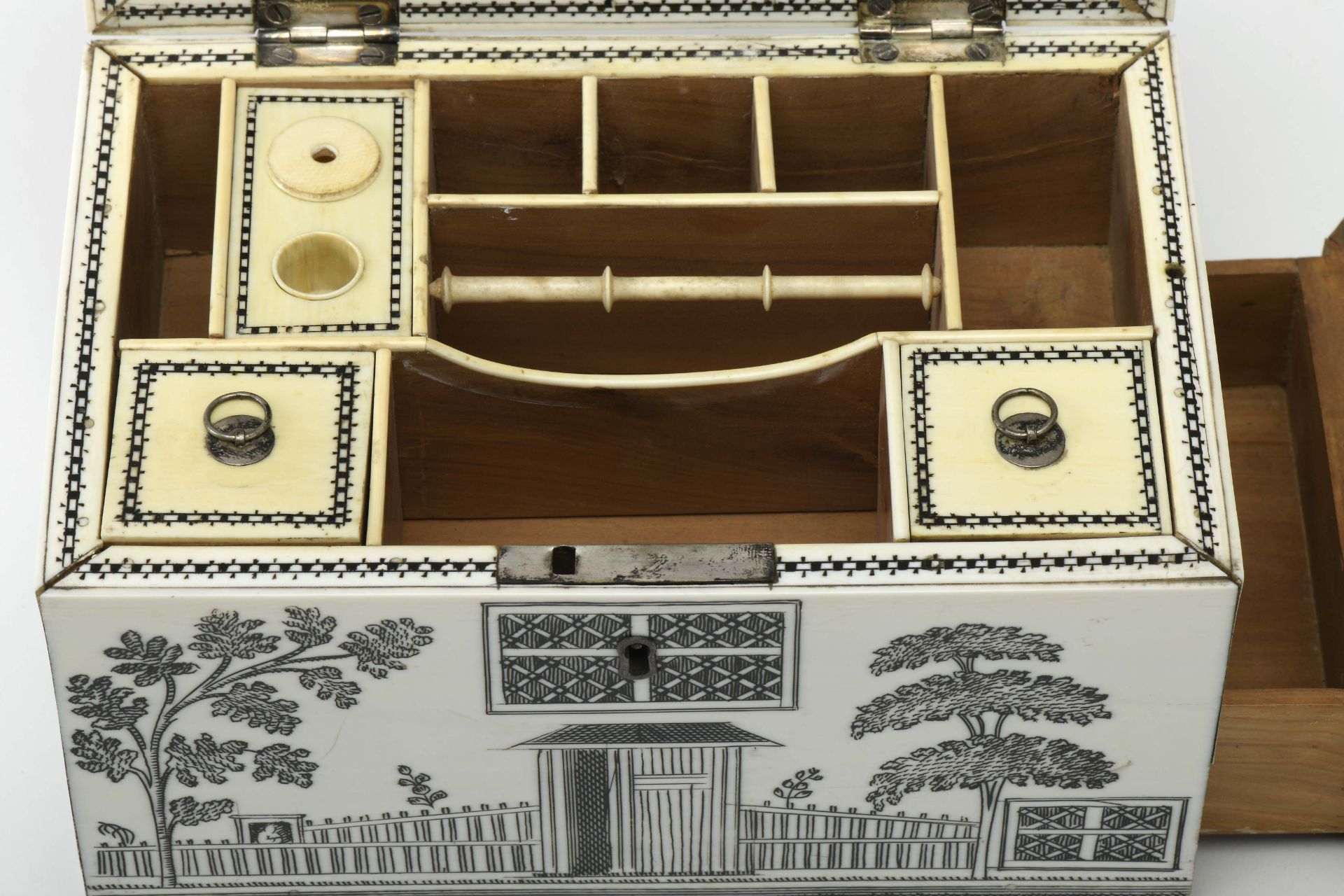 A sewing box "House" - Image 4 of 7