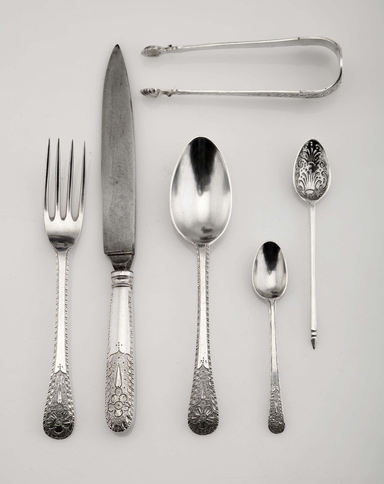 A cutlery case (barretina) with cutlery for six people - Bild 7 aus 8