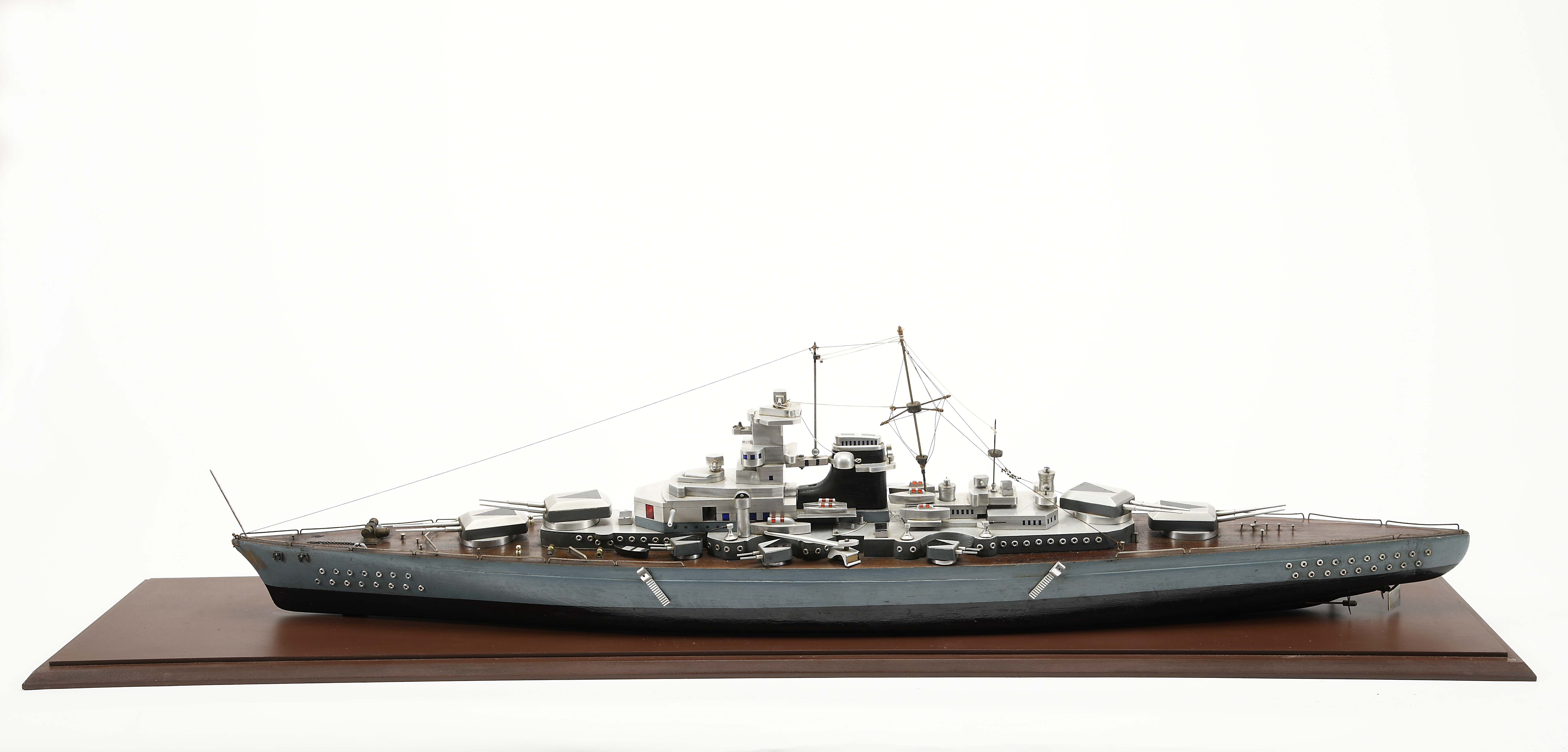 A battleship - Image 2 of 6