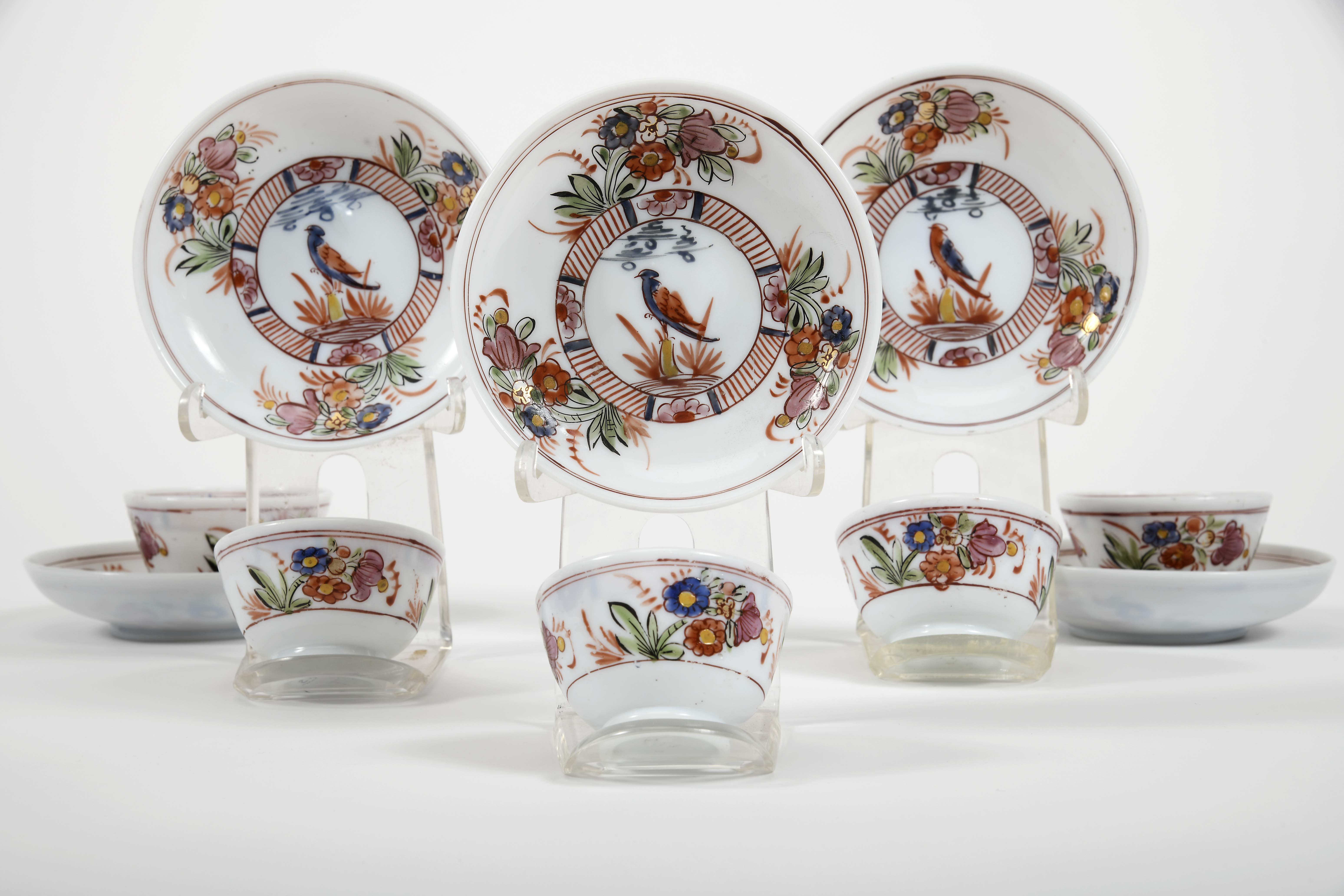 Set of five cups and saucers - Image 3 of 3