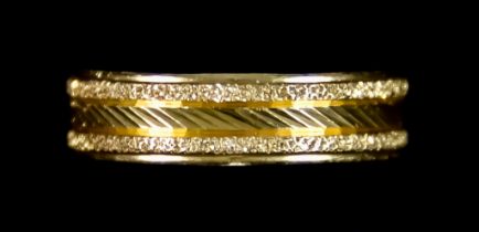 A 22ct Gold Wedding Band, size P, gross weight 3g