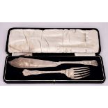 A Pair of George V Silver King's Pattern Fish Servers by Walker & Hall, Sheffield 1920, with plain