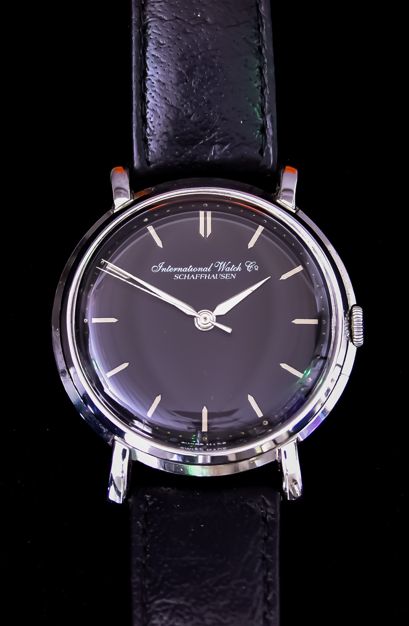 A Gentleman's Automatic Wristwatch, by International Watch Co. Shufthausen, 37mm diameter plated