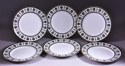 A Set of Six Richard Genori 1735 Porcelain Plates, with "Palmette" pattern, in black and gilt, 10.