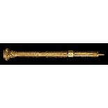 A 9ct Gold Propelling Pencil, set with a blood stone to top, 100mm overall, gross weight 13g