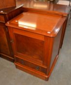 MAHOGANY HI-FI CABINET, SINGLE DRAWER ABOVE CUPBOARD