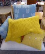 A HABITAT CHAIR/CHAISE LONGUE, AND A SELECTION OF SCATTER CUSHIONS