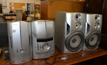 PIONEER STEREO HIFI SYSTEM IN FOUR PARTS, VIZ POWER AMPLIFIER, STEREO, CD TUNER, AND A PAIR OF