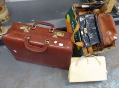 A GOOD QUALITY BROWN LEATHER BRIEFCASE, AND A SELECTION OF LADIES HANDBAGS (10)