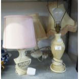 FOUR VARIOUS TABLE LAMPS, WITH THREE LAMP SHADES (4)