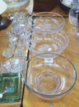 THREE CUT GLASS FRUIT BOWLS, A SMALL CUT GLASS PERFUME BOTTLE AND A STOPPER AND SMALL CUT GLASS