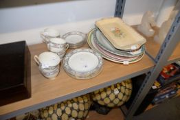 A PARAGON SET OF TEA CUPS, SAUCERS AND SIDE PLATES FOR 6 PERSONS.