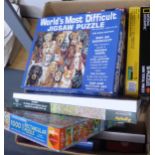 QUANTITY OF JIGSAW PUZZLES (QUANTITY)