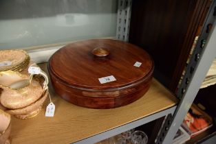 A MODERN HONG KONG PURCHASED REVOLVING WOODEN BOXED PORCELAIN HORS-D'OEUVRE SET