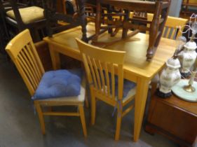 A SOLID BEECHWOOD RECTANGULAR DINING TABLE AND FOUR MATCHING DINING CHAIRS (5)