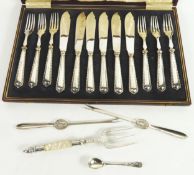 GEORGE V CASED SET OF SIX PAIRS OF FISH EATERS WITH FILLED SILVER HANDLES, Birmingham 1915, together