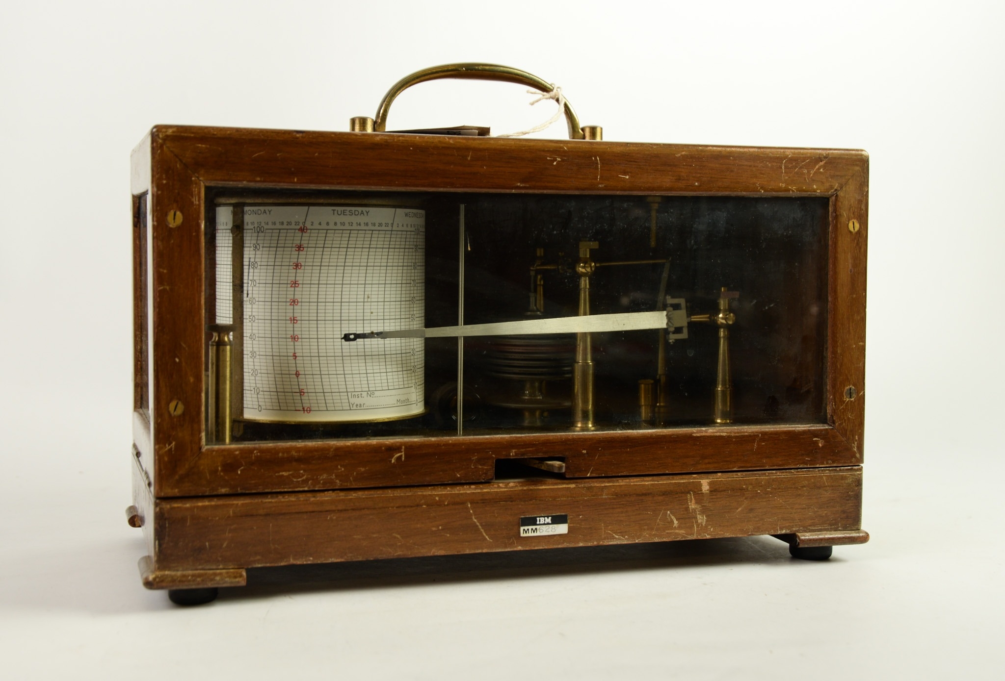 NEGRETTI & ZAMBRA BRASS BAROGRAPH, Range 28/31 in Hg, No/R: 32783, of typical form, in glazed - Image 2 of 2