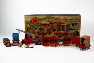 CORGI TOYS VIRTUALLY MINT AND BOXED DIE-CAST CIRCUS MODELS GIFT SET, MODEL No 23 CHIPPERFIELDS