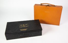 SMALL VINTAGE HONA LEATHER ATTACHE CASE, gilt with initials HRPC, together with a SECOND WORLD WAR