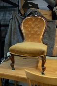 A VICTORIAN MAHOGANY SPOON BACK PARLOUR CHAIR