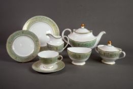 TWENTY ONE PIECE ROYAL DOULTON ENGLISH RENAISSANCE PATTERN CHINA TEA SERVICE FOR SIX PERSONS,