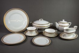 SIXTY FIVE PIECE ROYAL WORCESTER ‘GOLDEN ANNIVERSARY’ CHINA PART DINNER AND TEA SERVICE, comprising: