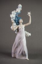 SIGNED LLADRO ‘MILKY WAY’ PORCELAIN FIGURE FROM THE INSPIRATION MILLENIUM COLLECTION, 16” (40.6cm)