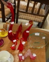 PROBABLY MURANO, SIX GLASS MODELS OF BIRDS AND A CLEAR GLASS EASEL PHOTOGRAPH FRAME (7)