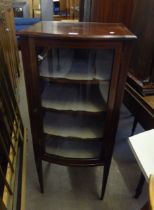 EDWARDIAN CROSS-BANDED AND LINE INLAID MAHOGANY BOW FRONTED DISPLAY CABINET WITH A GLAZED DOOR, ON